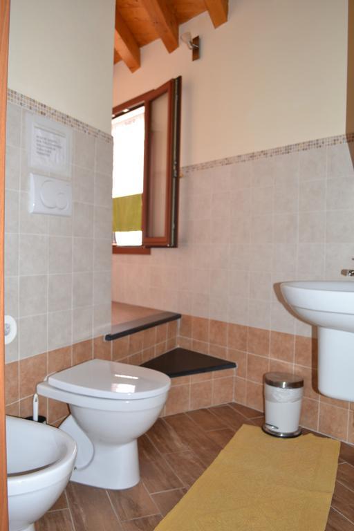 הוילה ואסיה Casa Rossana מראה חיצוני תמונה